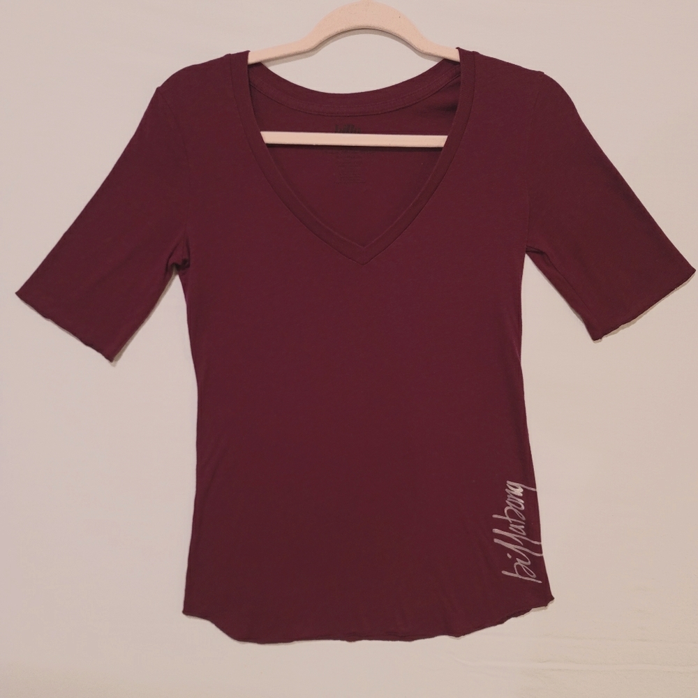 Billabong Silver Lettering V-Neck Tee